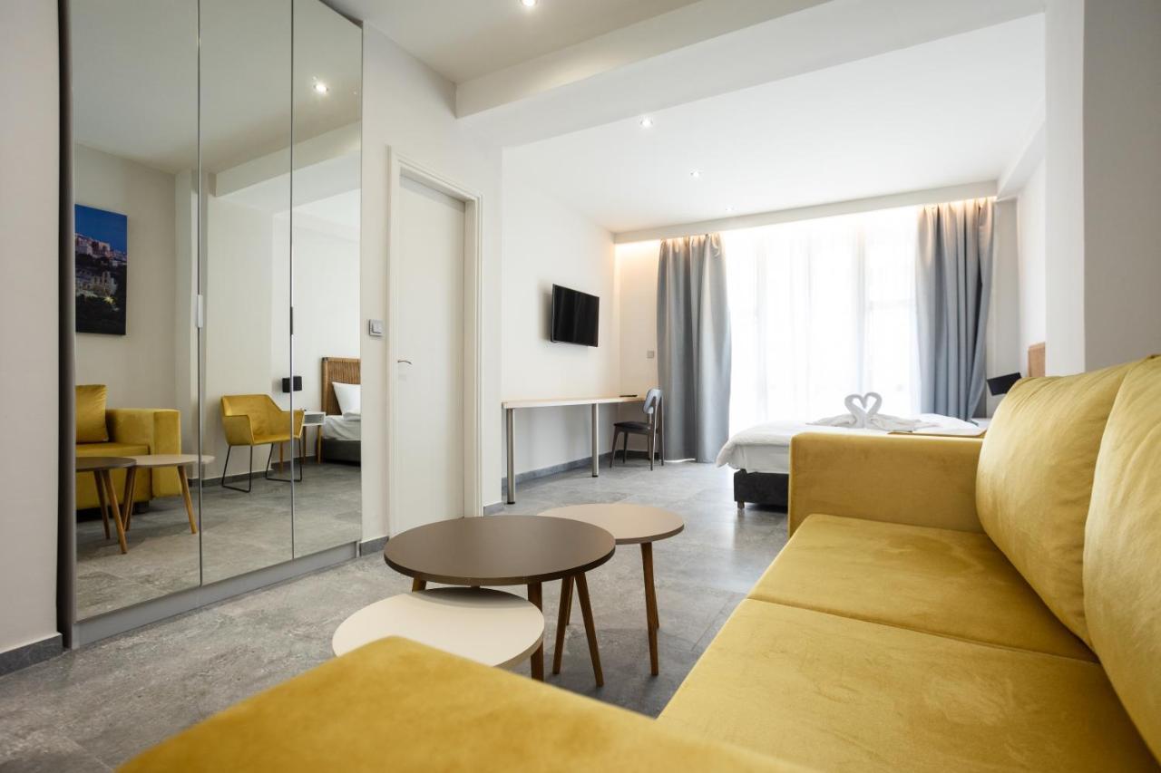 Aristotelous Downtown Suites Tesalonika Bagian luar foto
