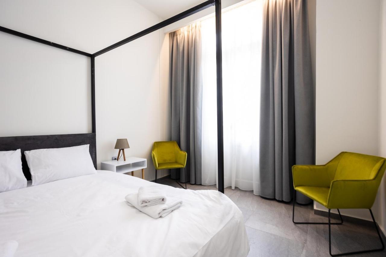 Aristotelous Downtown Suites Tesalonika Bagian luar foto