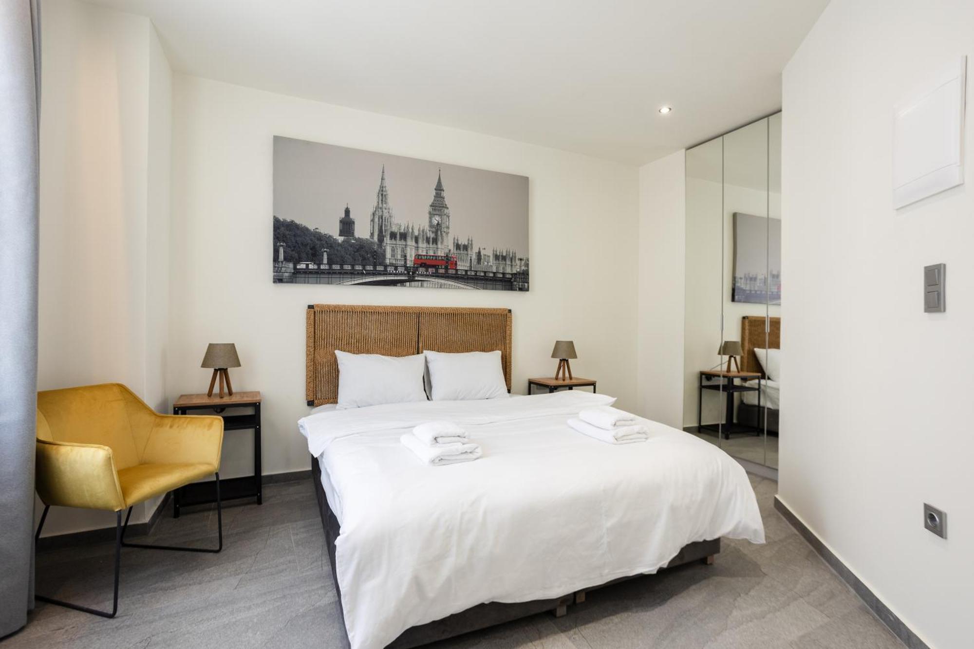 Aristotelous Downtown Suites Tesalonika Bagian luar foto